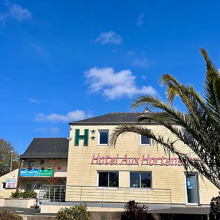 Hotel Brit Lannion-perros Guirec 2*