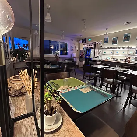 Hotel Brit Lannion-perros Guirec 2*